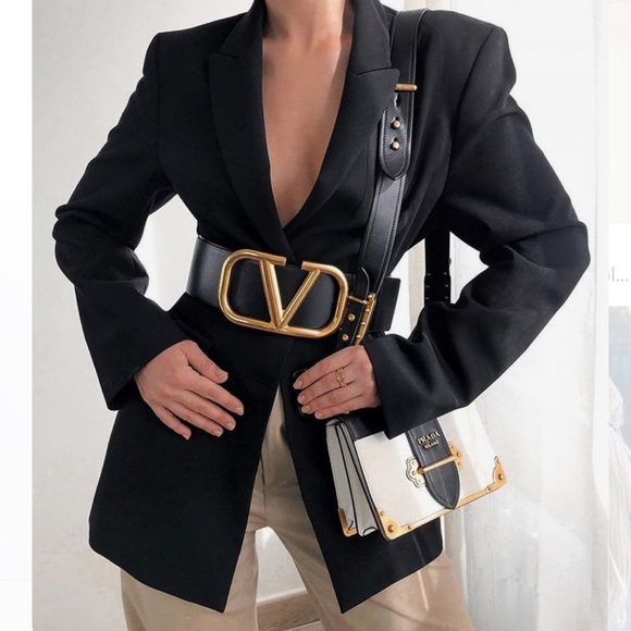 Valentino Garavani Black and Red Belt with Gold V Buckle - Picture 9 of 16